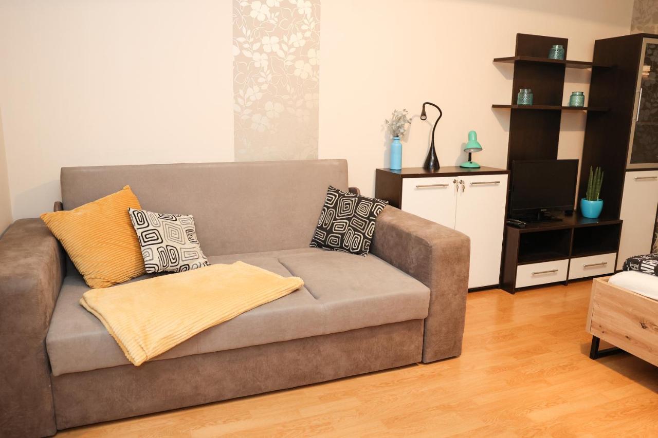 Charming & Unique Apartment In Budapest Vibrant City Center Eksteriør billede